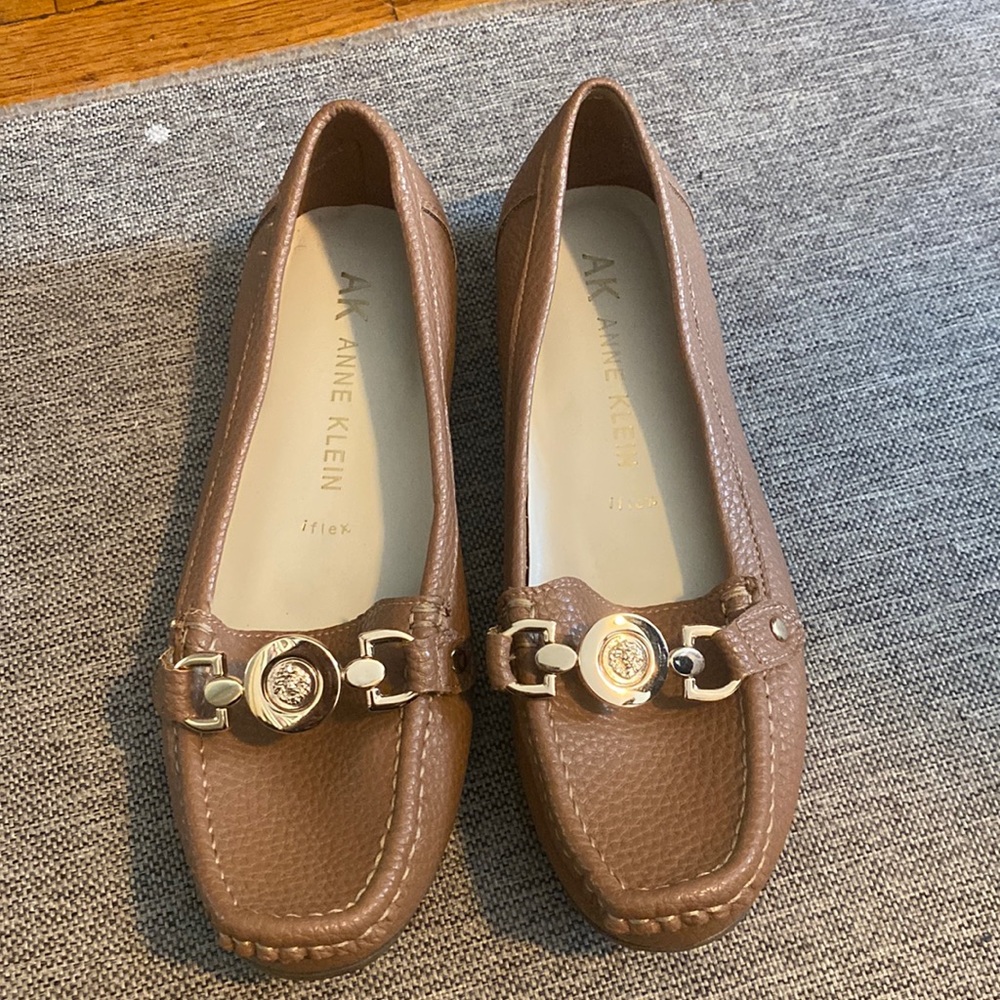 Anne Klein iflex Tan Loafers